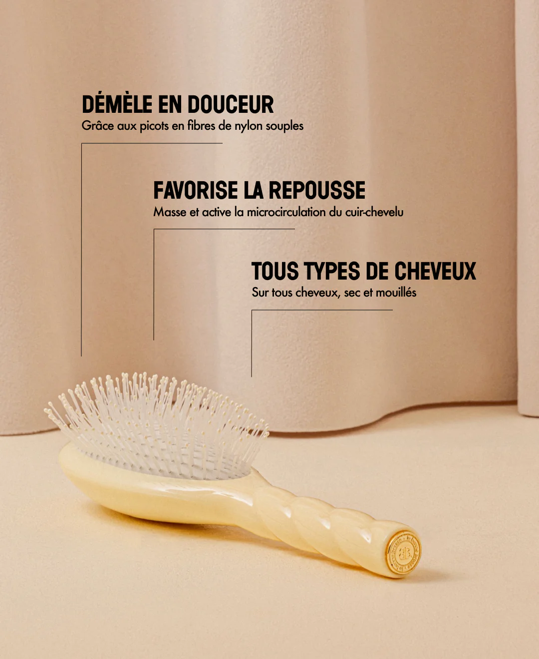 N.04 La Brosse Démêlante & Massante La Miracle Ivoire Cair - Image 14