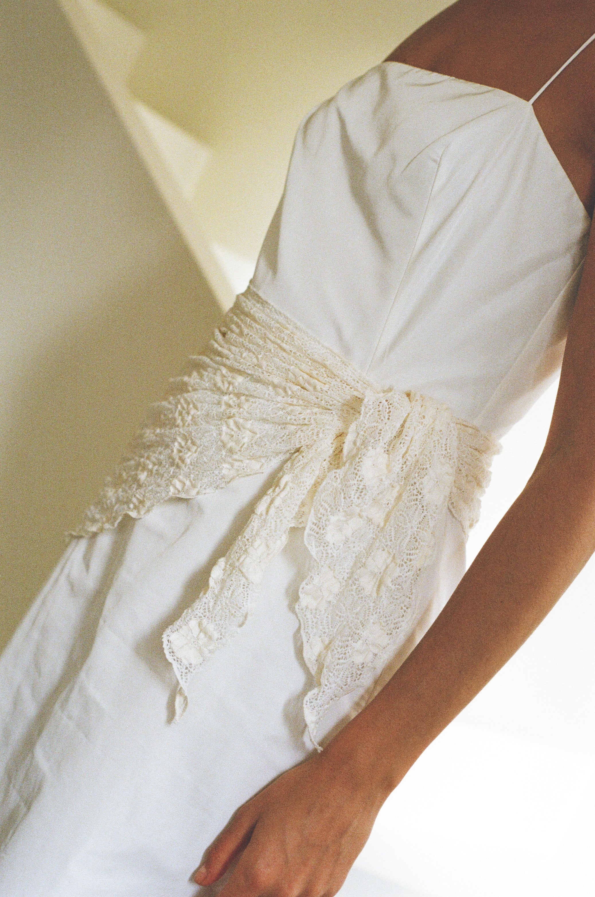 Donatelle Godart x La Bonne Brosse Le Fichu en Dentelle - Image 5