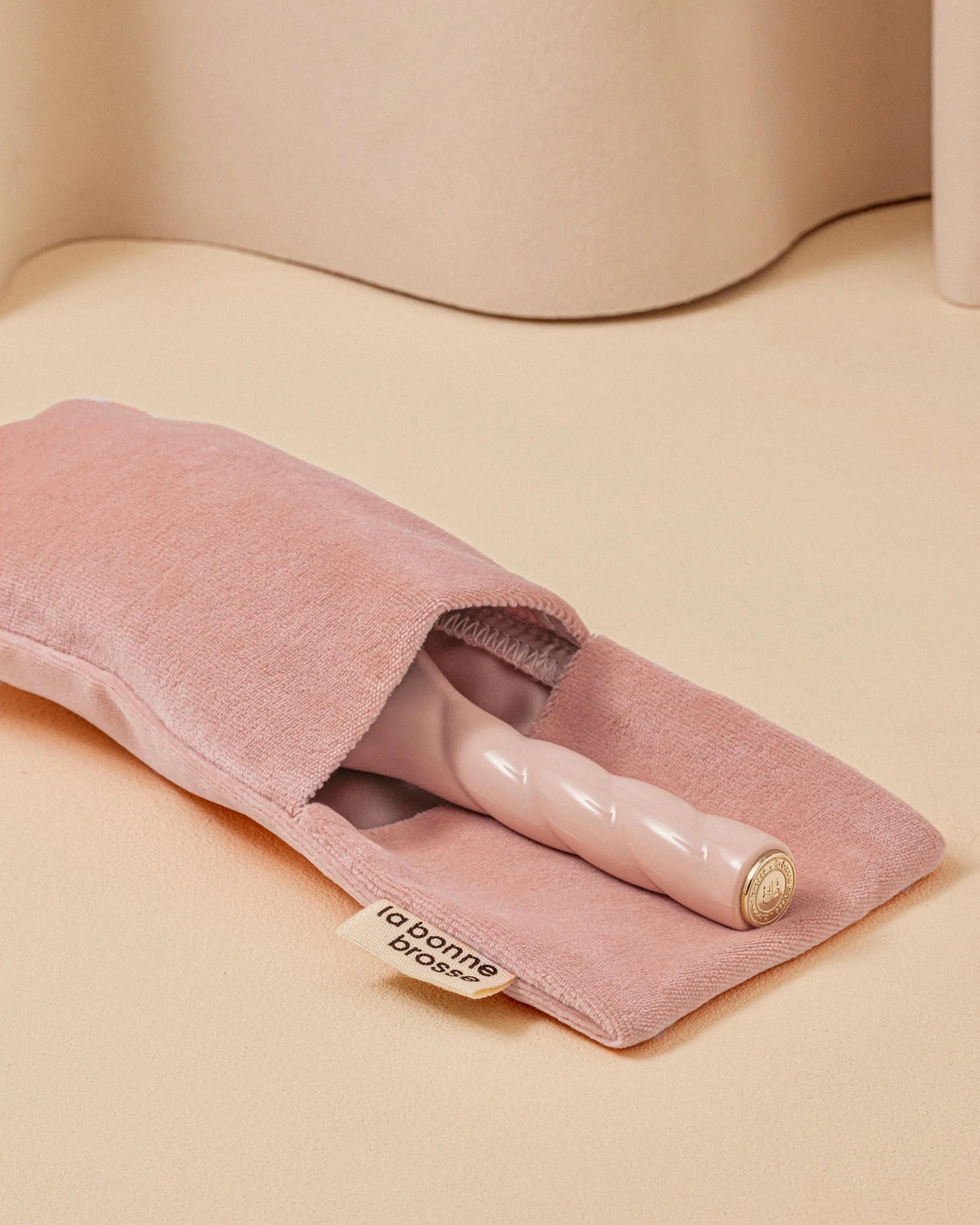 N.02 La Brosse Démêlante & Soin l'Indispensable Rose Poudré - Image 5