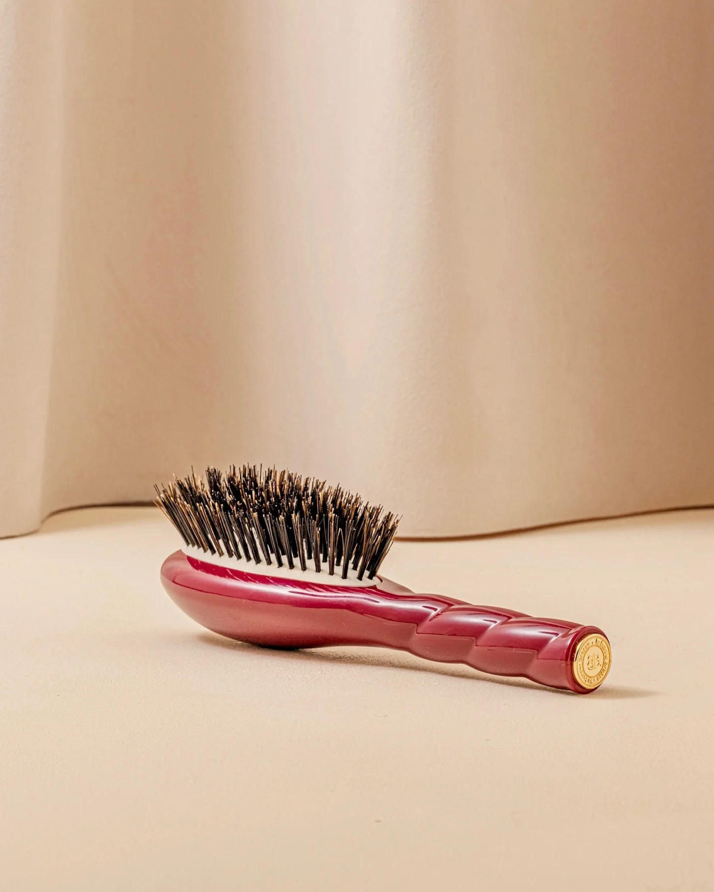 N.01 La Petite Brosse Brillance & Soin l’Universelle Rouge Cerise - Image 5