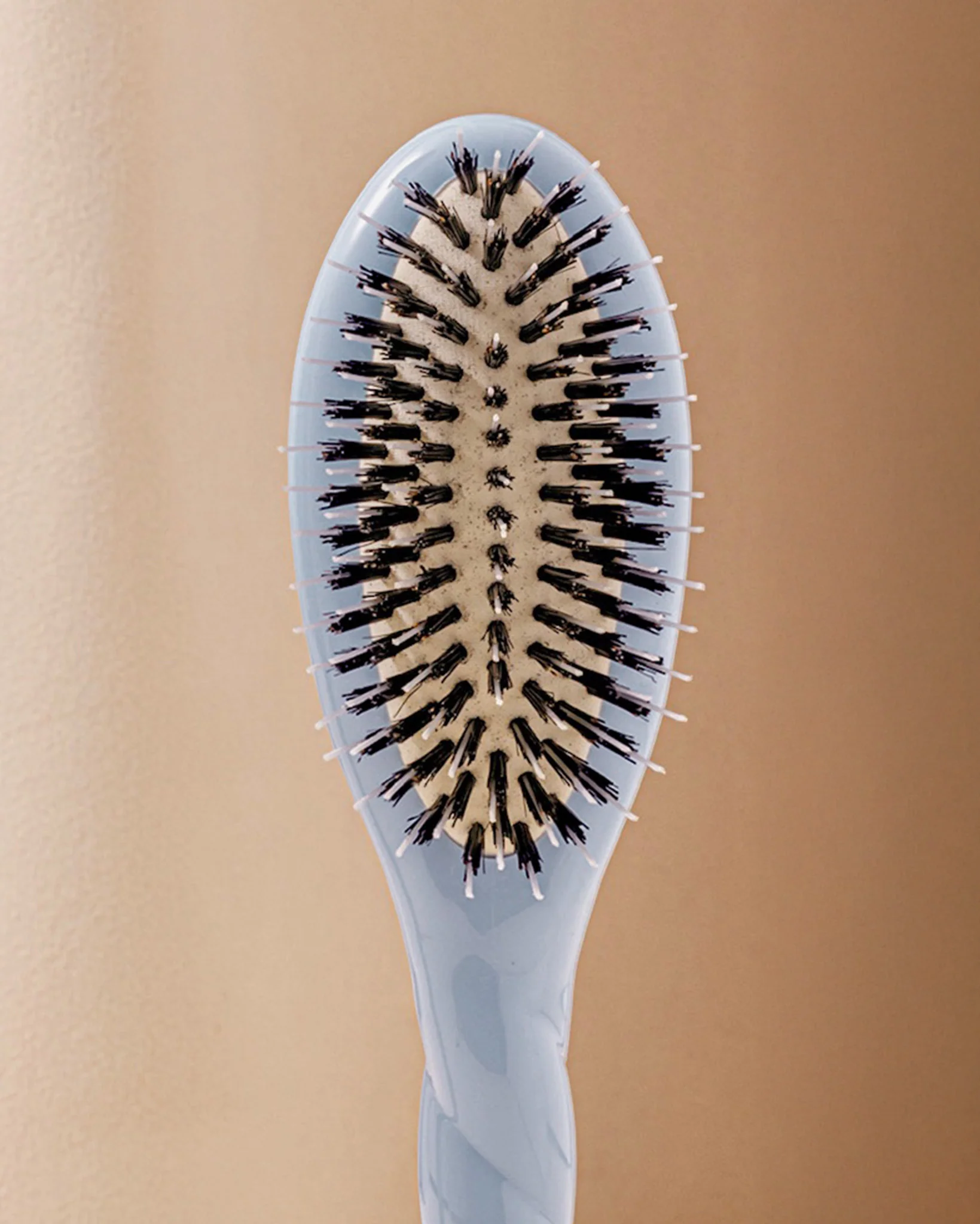N.02 La Petite Brosse Démêlante & Soin l'Indispensable Bleu Ciel - Image 4