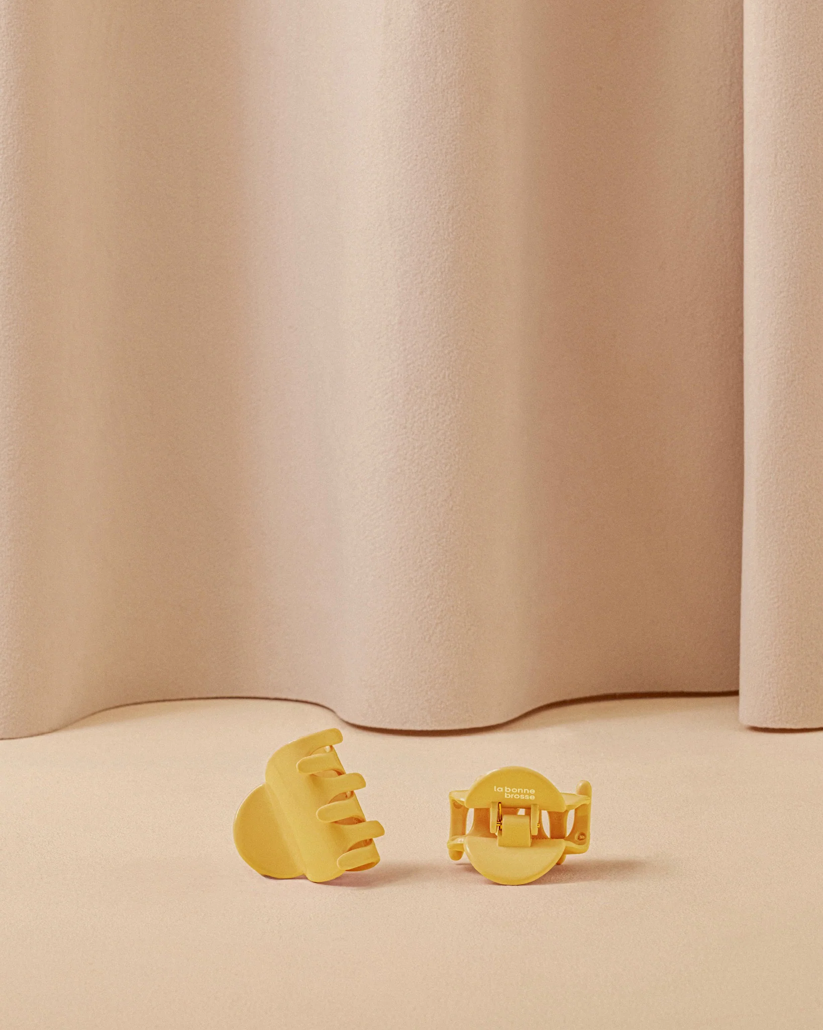 La Petite Pince à Cheveux - Image 8