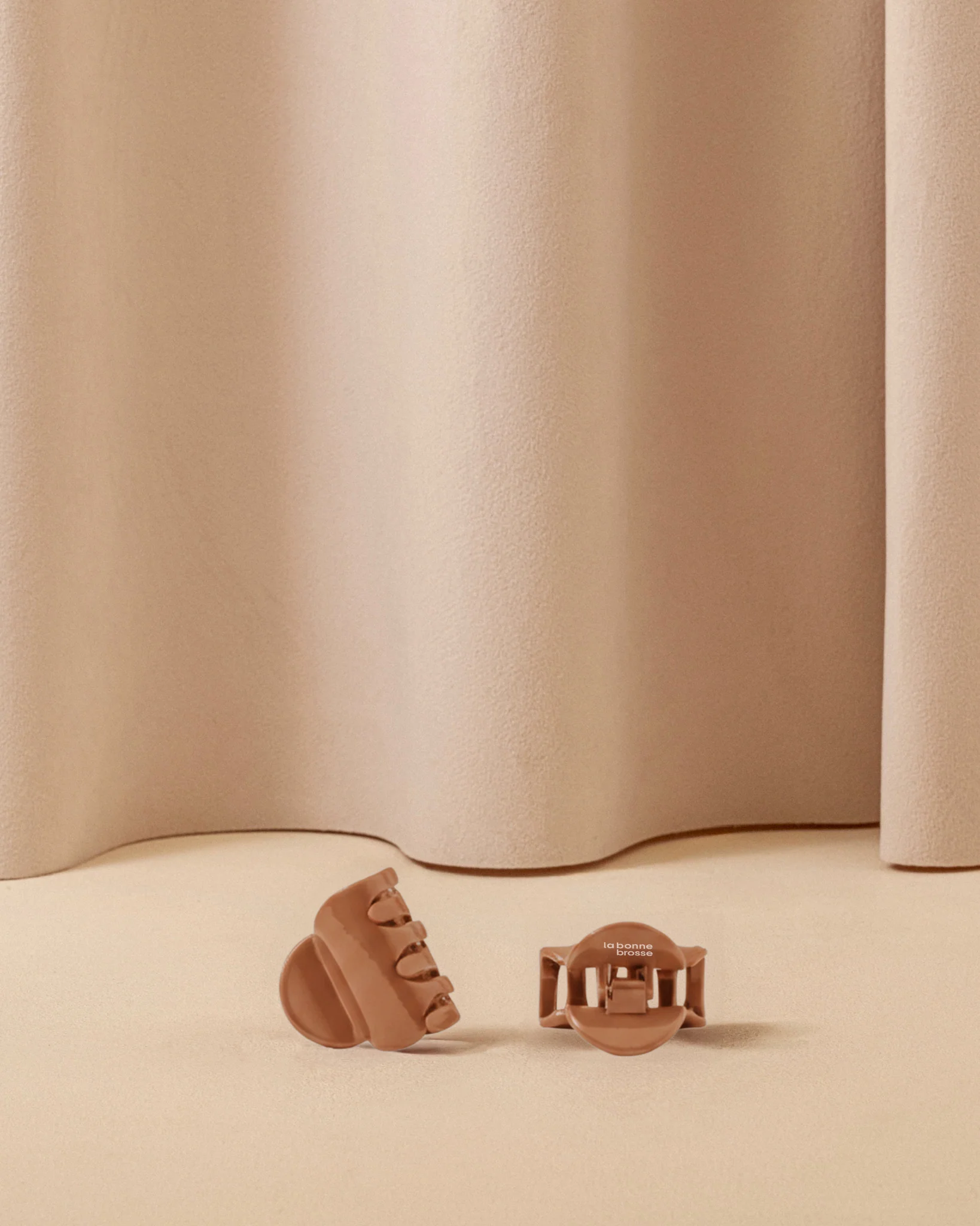 La Petite Pince à Cheveux - Image 9