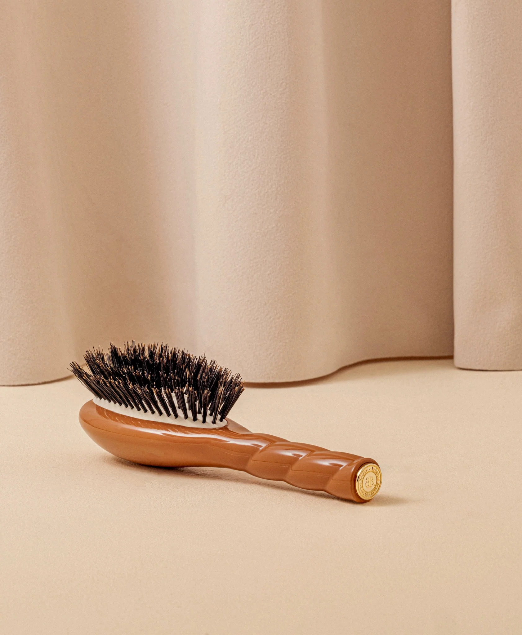 N.01 La Petite Brosse Brillance & Soin l’Universelle Terracotta - Image 5