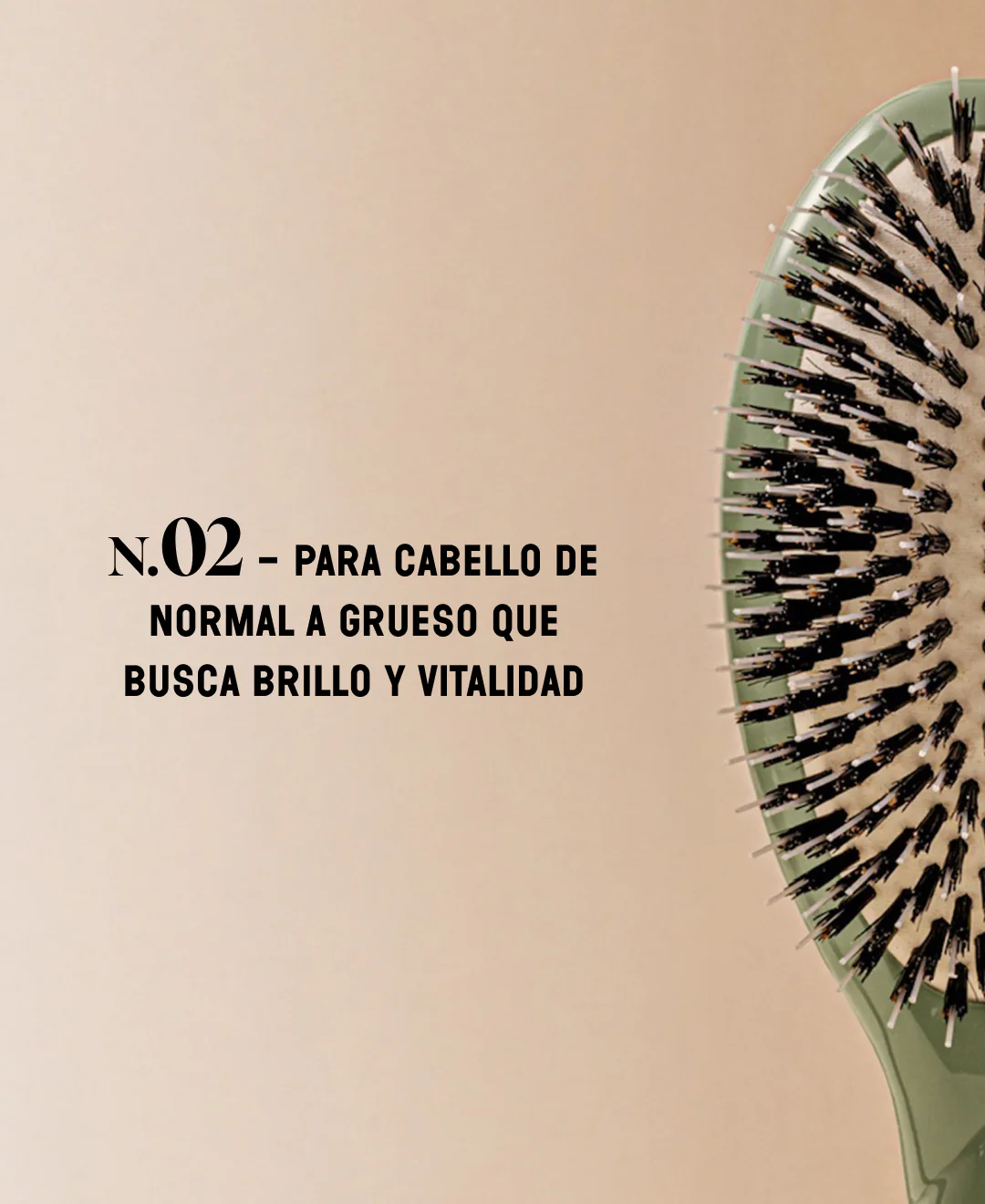 N.02 La Brosse Démêlante & Soin l'Indispensable Vert Amande - Image 8