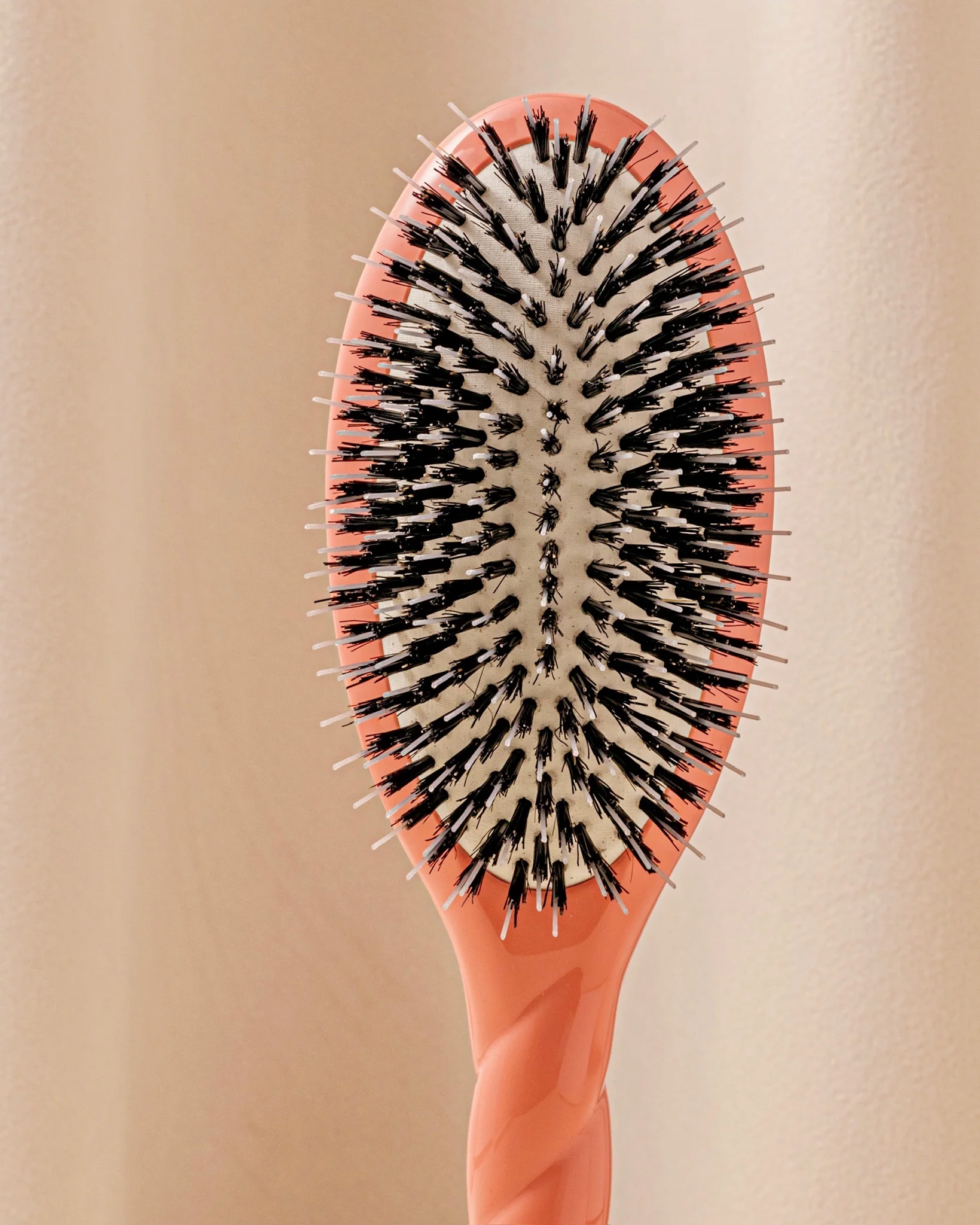 N.02 La Brosse Démêlante & Soin l'Indispensable Corail - Image 4