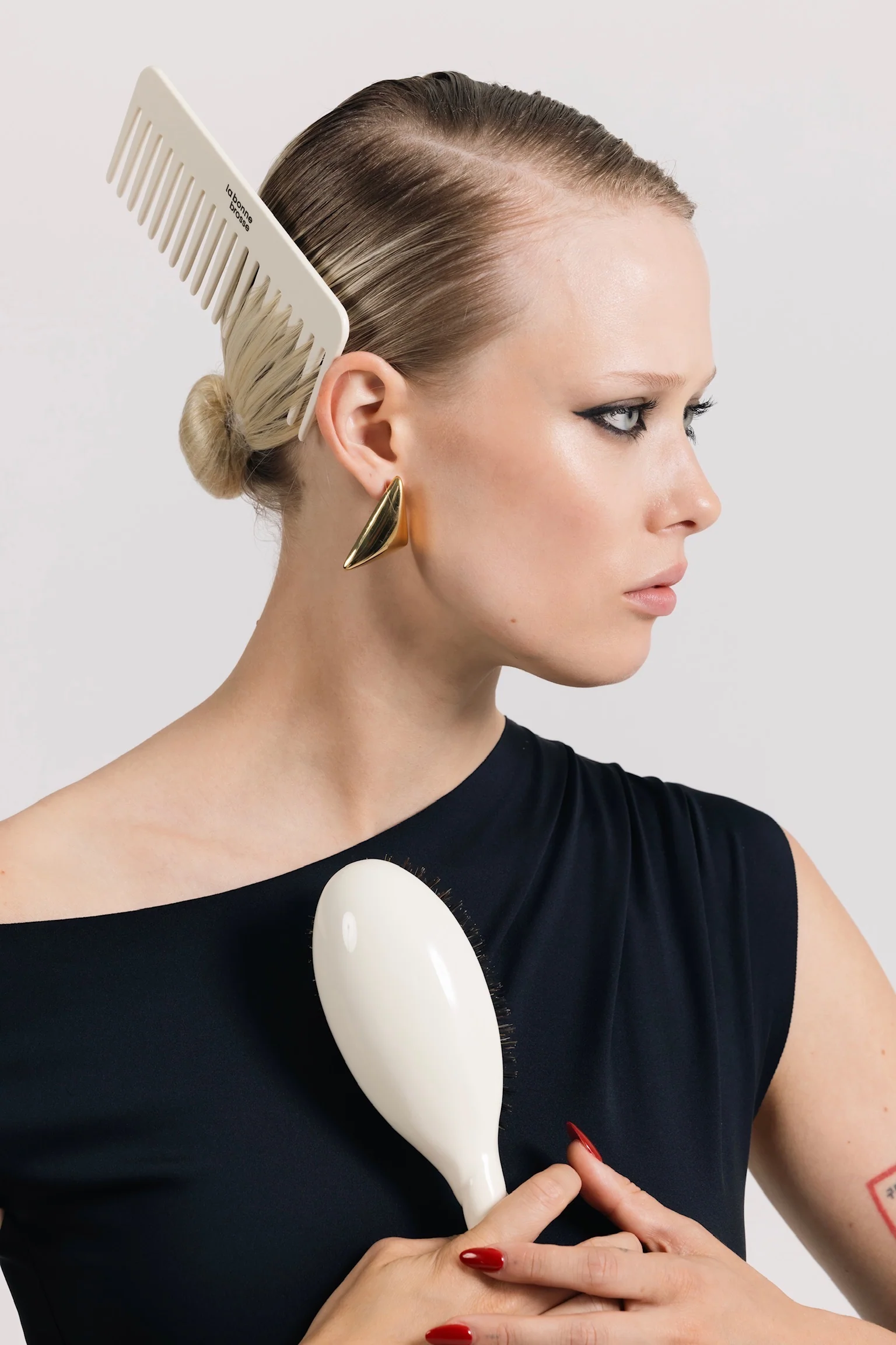 N.03 La Brosse Cuir Chevelu Sensible l'Indispensable Douceur Blanc Crème - Image 6