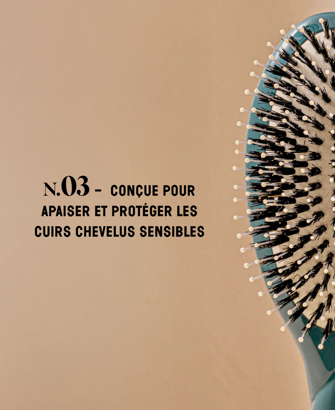 N.03 La Brosse Cuir Chevelu Sensible l'Indispensable Douceur Bleu Encre - Image 10