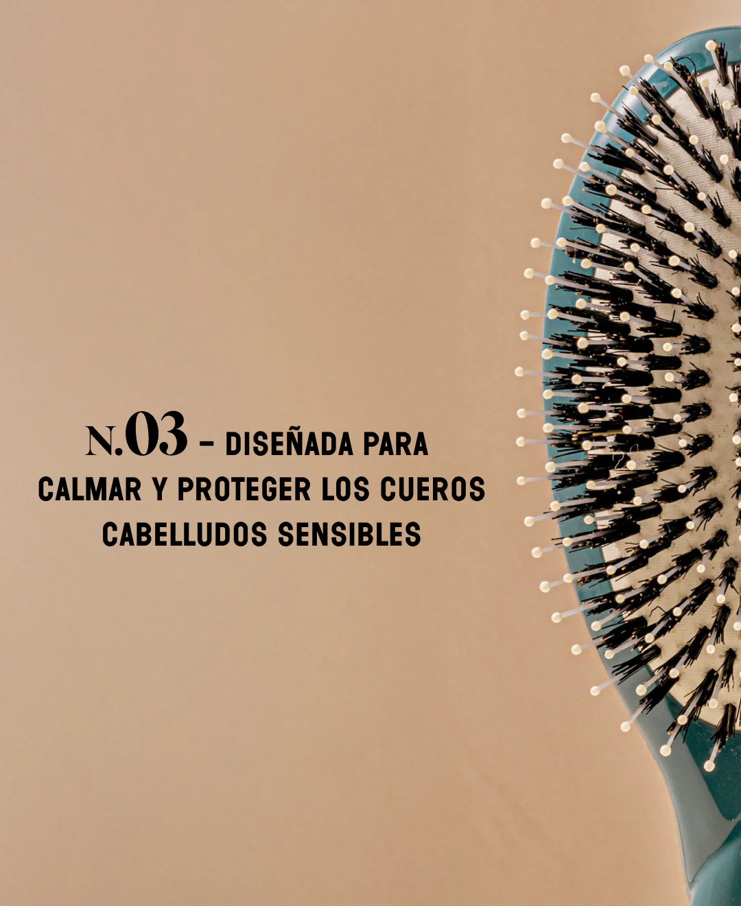 N.03 La Brosse Cuir Chevelu Sensible l'Indispensable Douceur Bleu Encre - Image 9