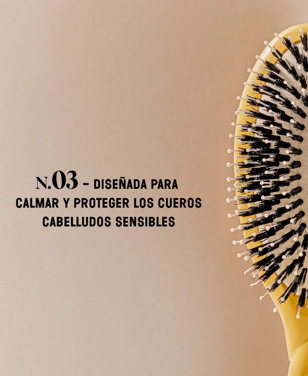 N.03 La Brosse Cuir Chevelu Sensible l'Indispensable Douceur Jaune Safran - Image 10