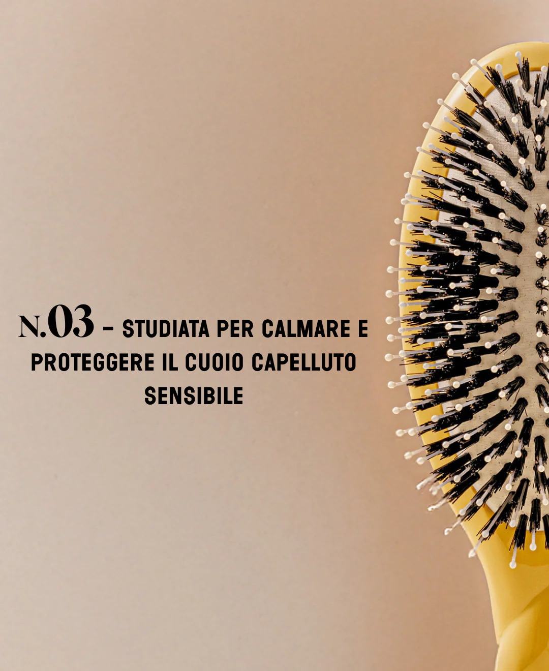 N.03 La Brosse Cuir Chevelu Sensible l'Indispensable Douceur Jaune Safran - Image 12