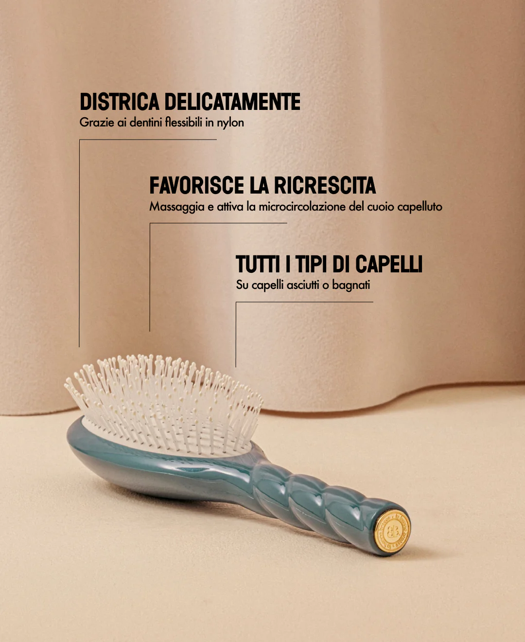 N.04 La Brosse Démêlante & Massante La Miracle Bleu Encre - Image 16