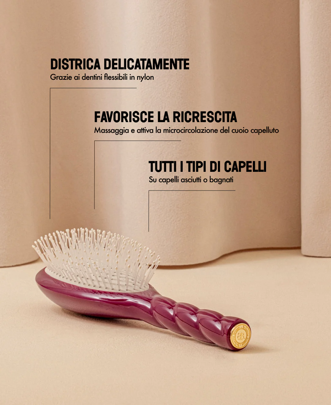 N.04 La Brosse Démêlante & Massante La Miracle Rouge Cerise - Image 16