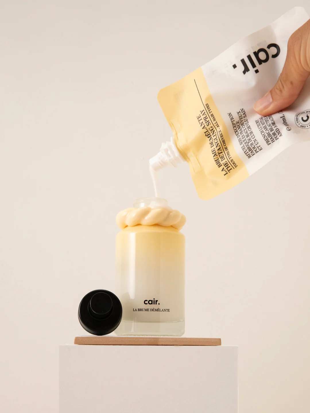 La Recharge de la Brume Démêlante Cair - Image 5